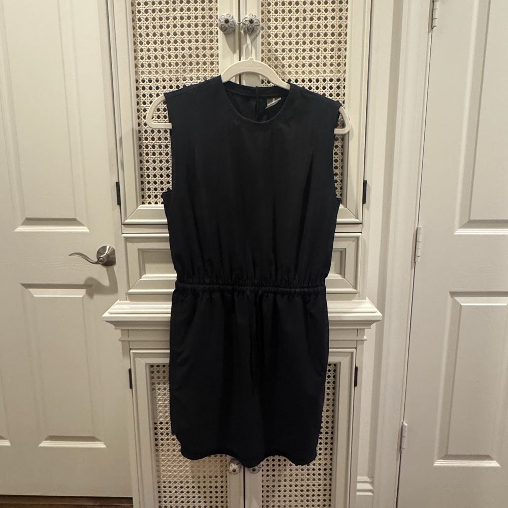 CALIA by Carrie Underwood Black Mini Dress